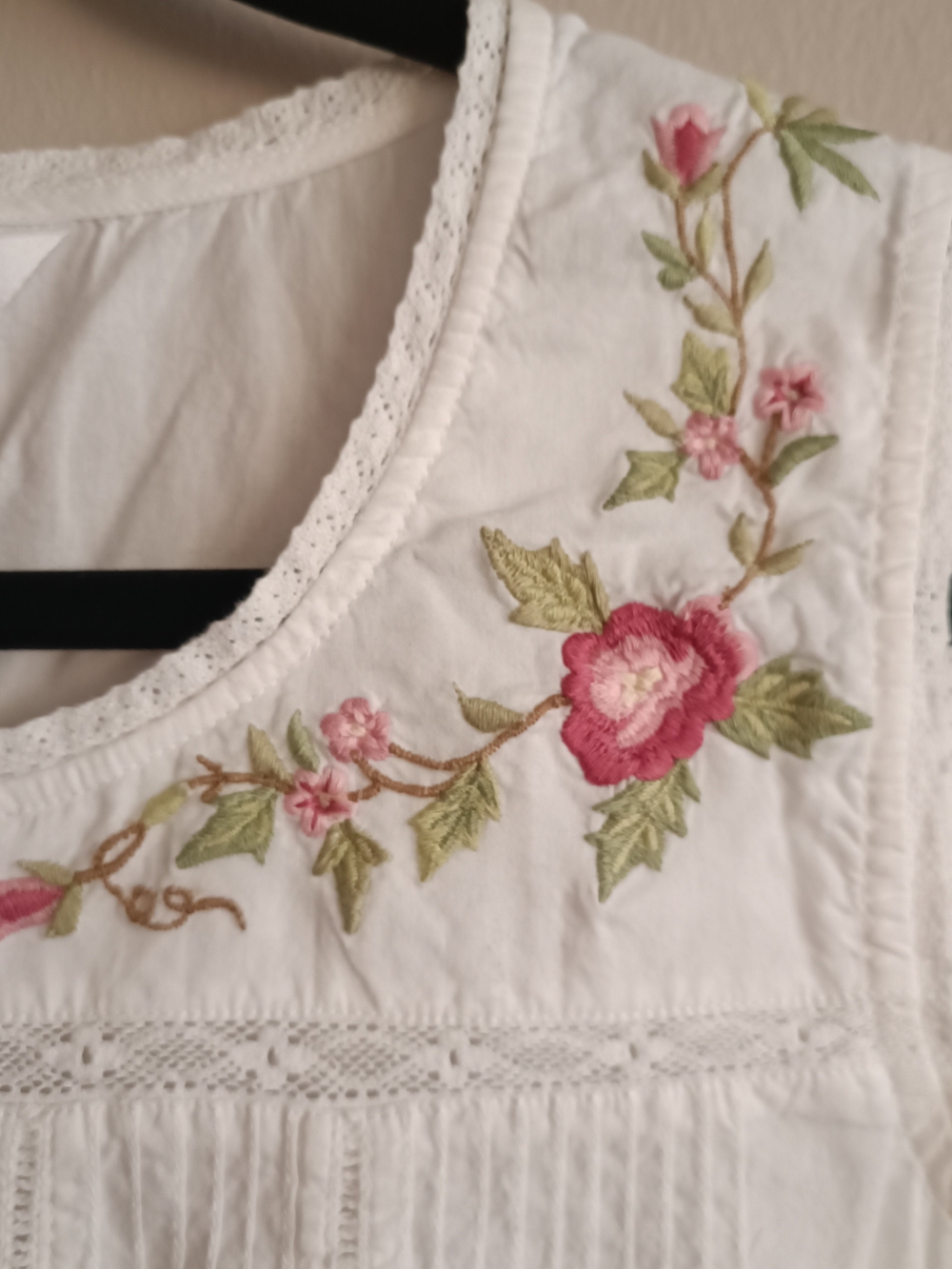 April Cornell Vintage White Cotton Embroidered Maxi Nightgown L Boho Coastal - Picture 5 of 14